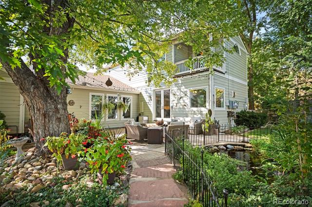 301 W Harper Street