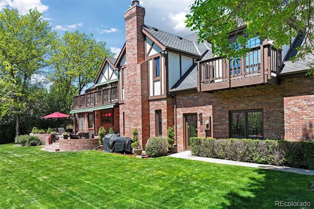 16 Polo Field Lane