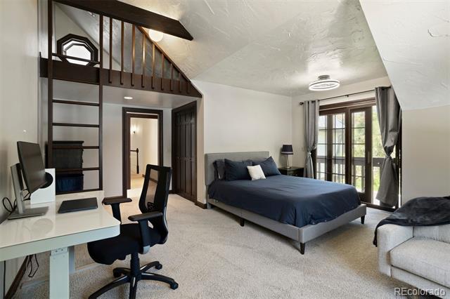 16 Polo Field Lane