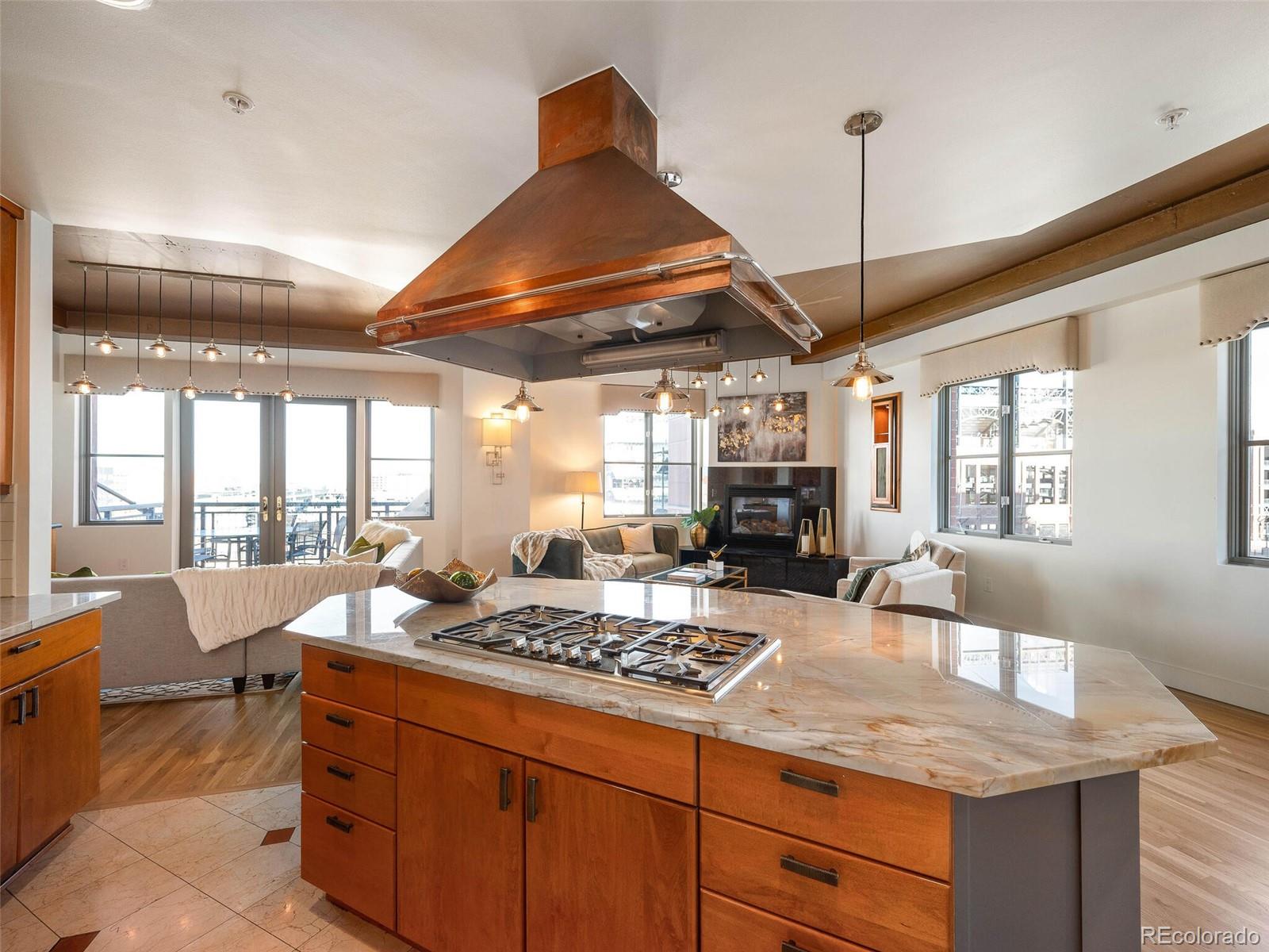 1735 19th Street Unit: 5D