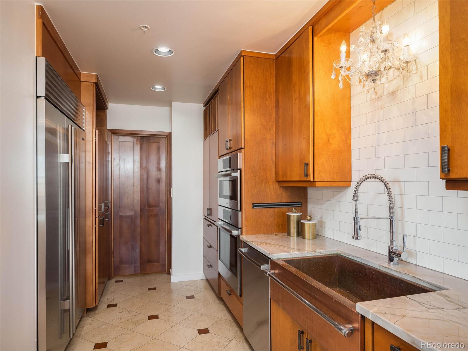 1735 19th Street Unit: 5D