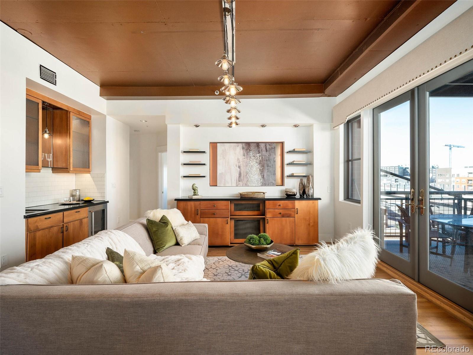 1735 19th Street Unit: 5D