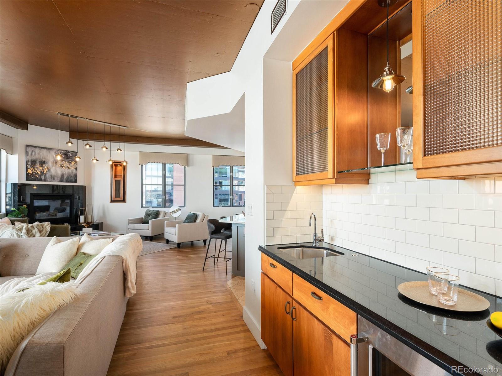 1735 19th Street Unit: 5D