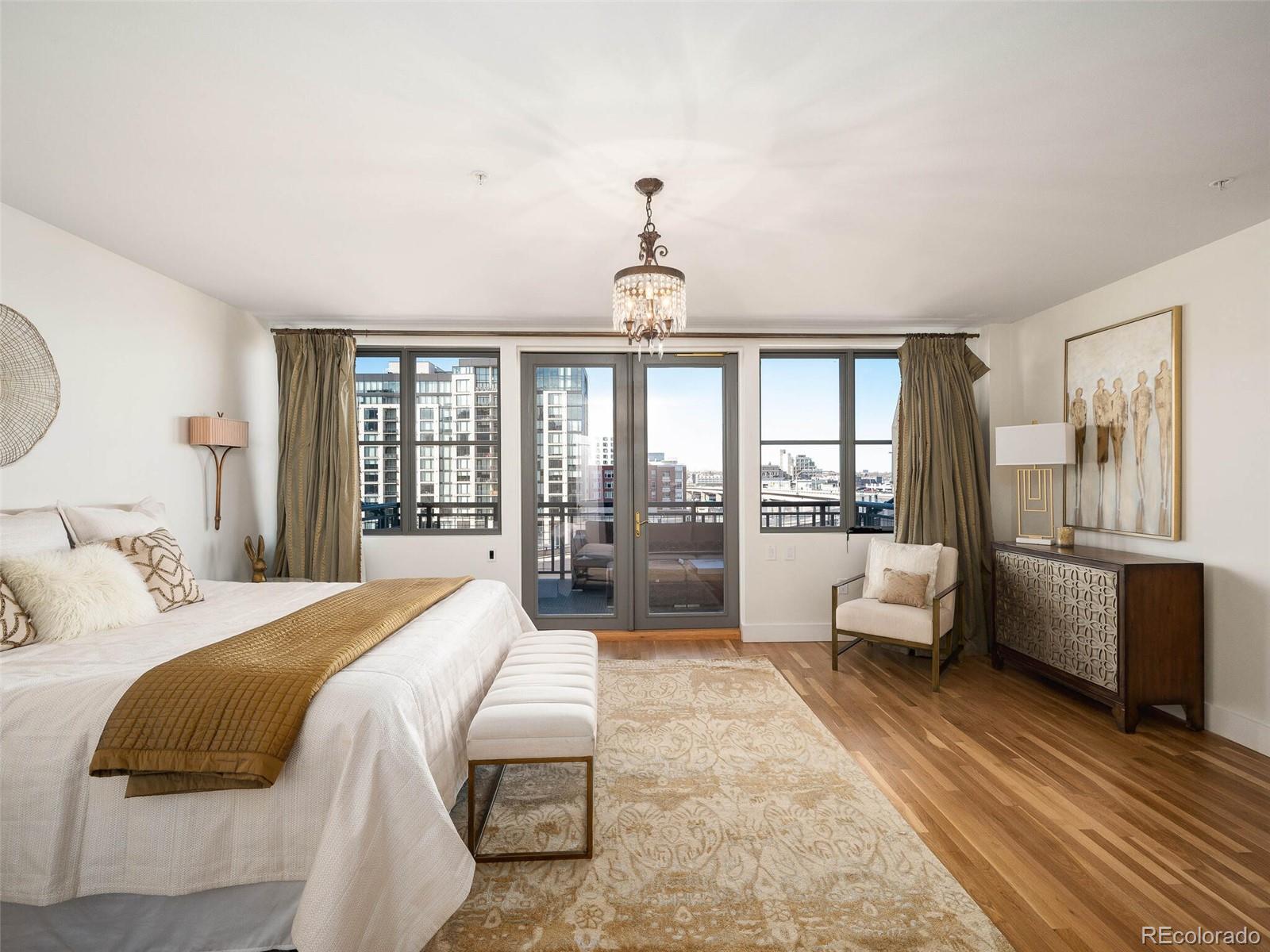 1735 19th Street Unit: 5D