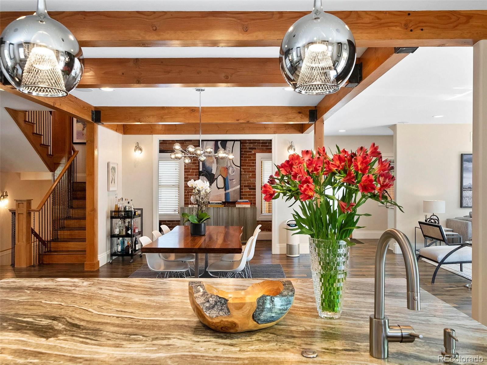 3043 Meade Street Unit: 3045
