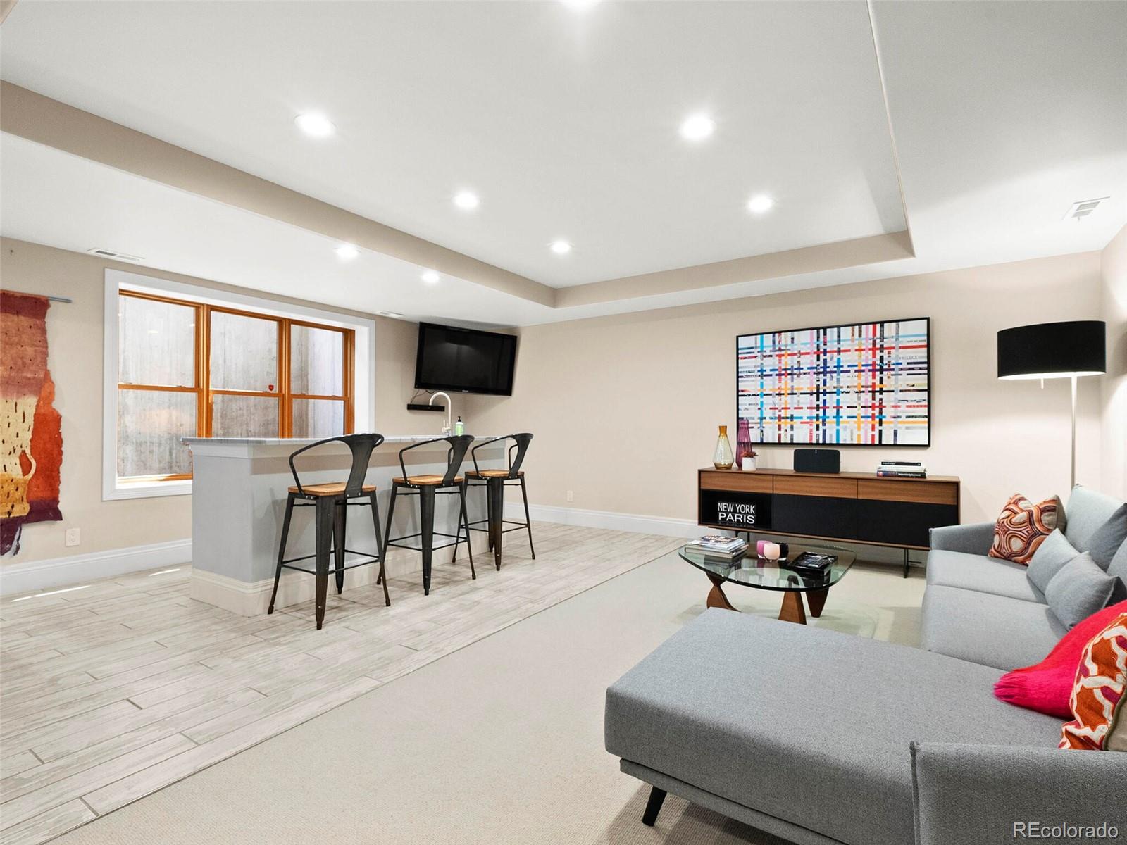 3043 Meade Street Unit: 3045