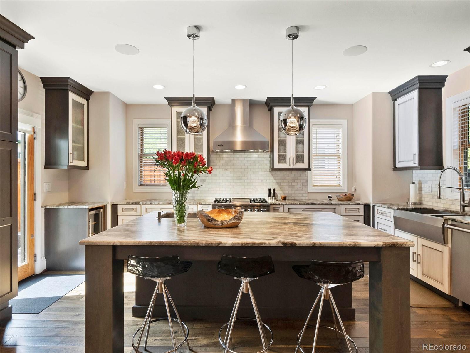 3043 Meade Street Unit: 3045