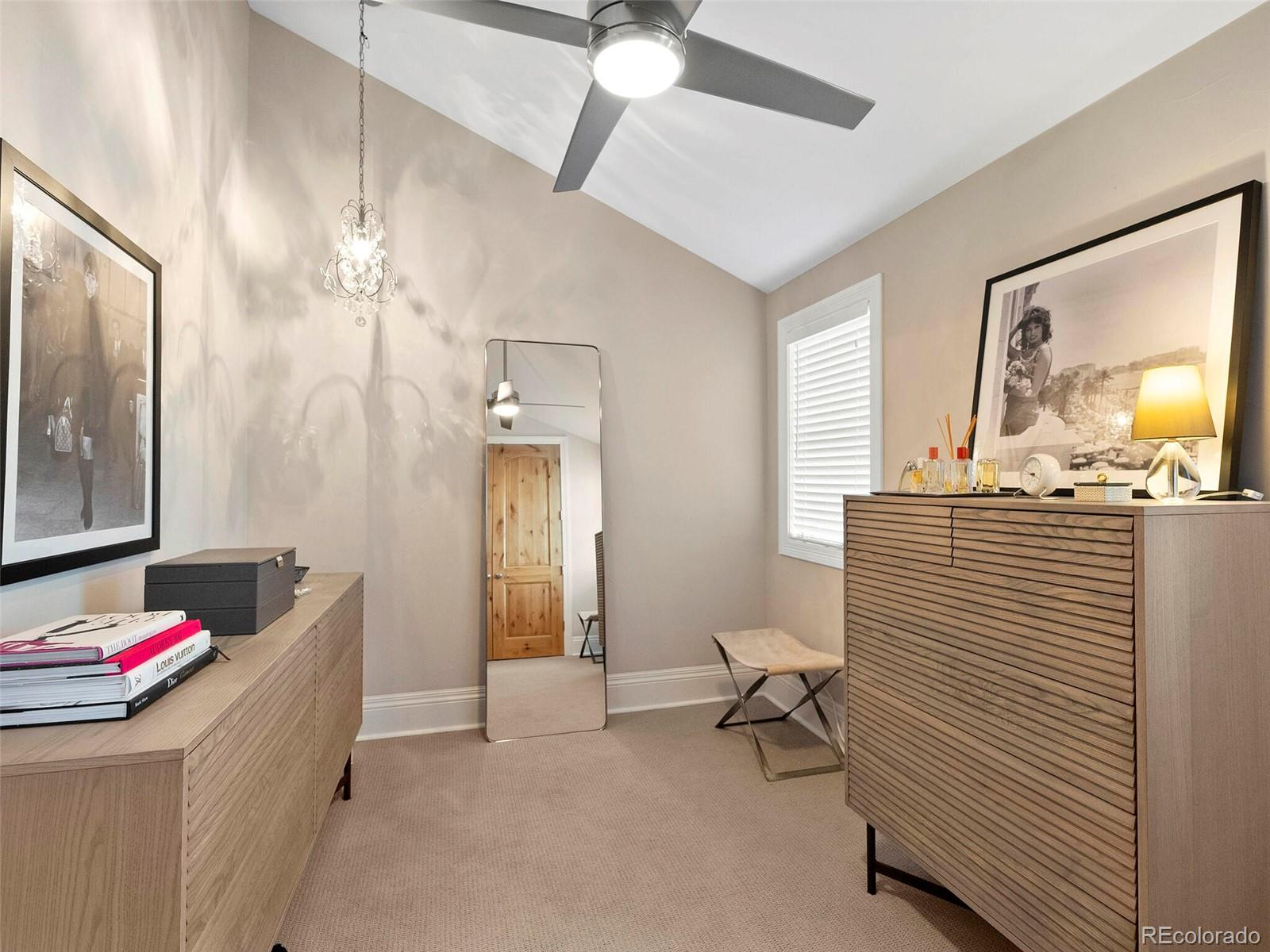 3043 Meade Street Unit: 3045