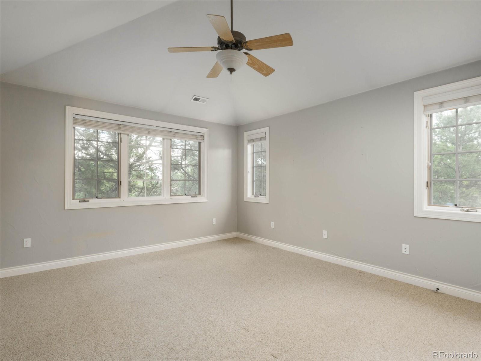 9 Foxtail Circle