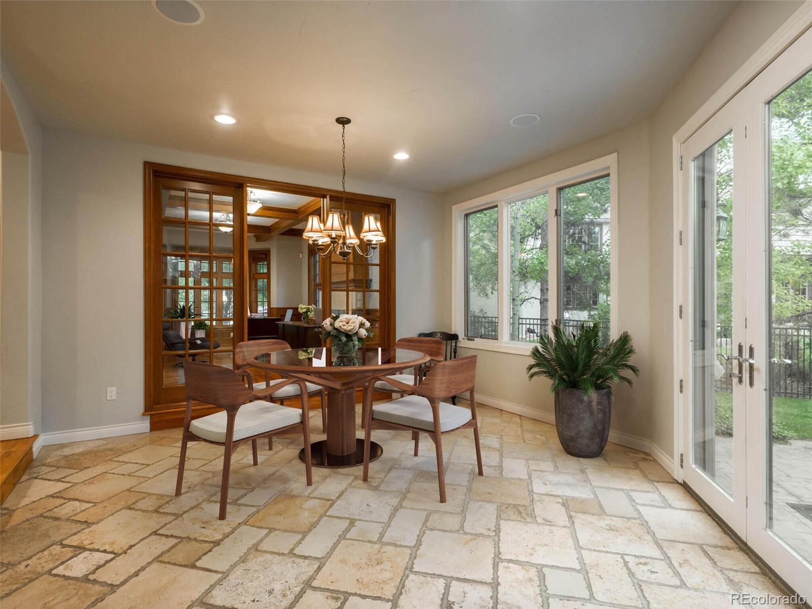9 Foxtail Circle