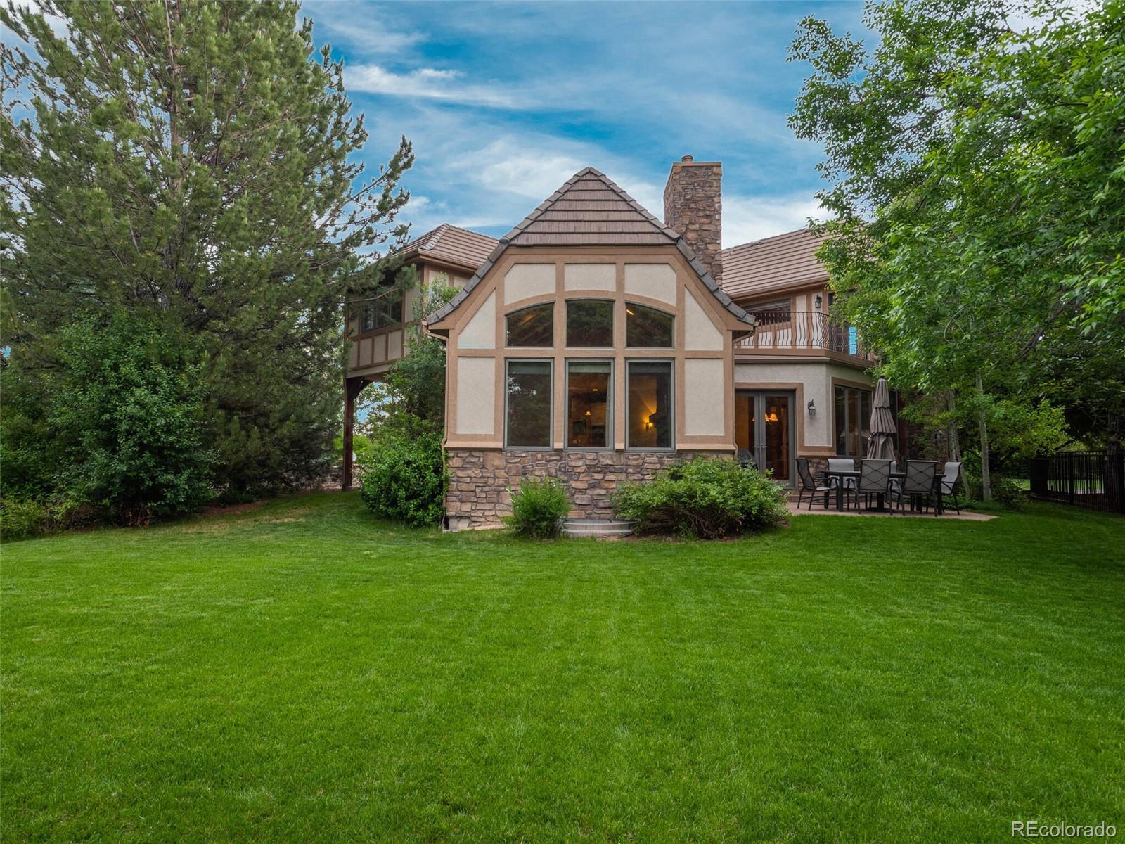 9 Foxtail Circle