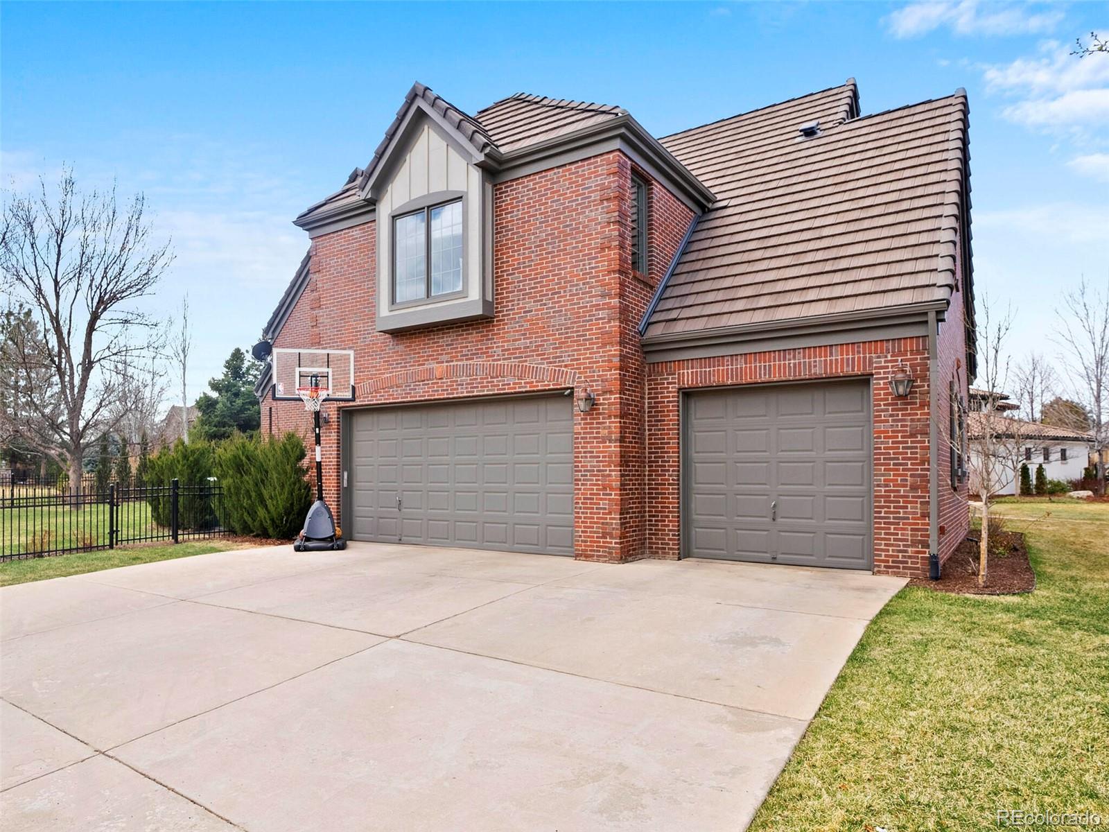 49 Covington Court