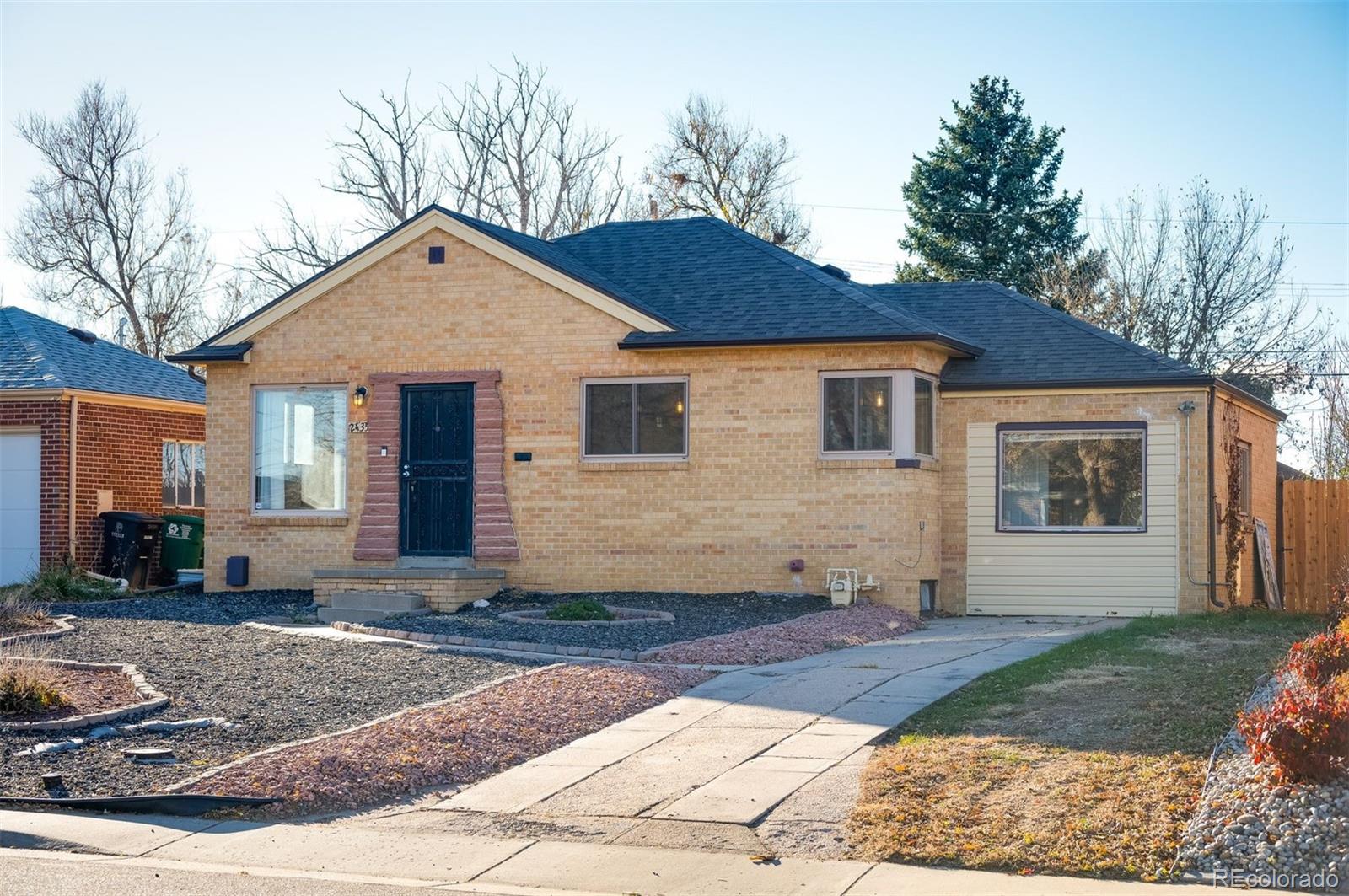 2435 Pontiac Street