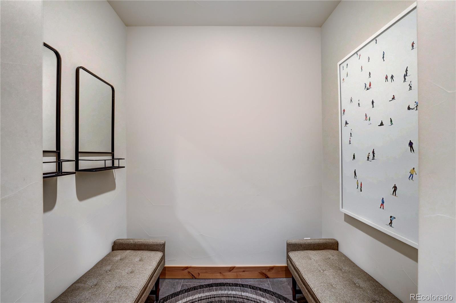 46 W Baron Way
