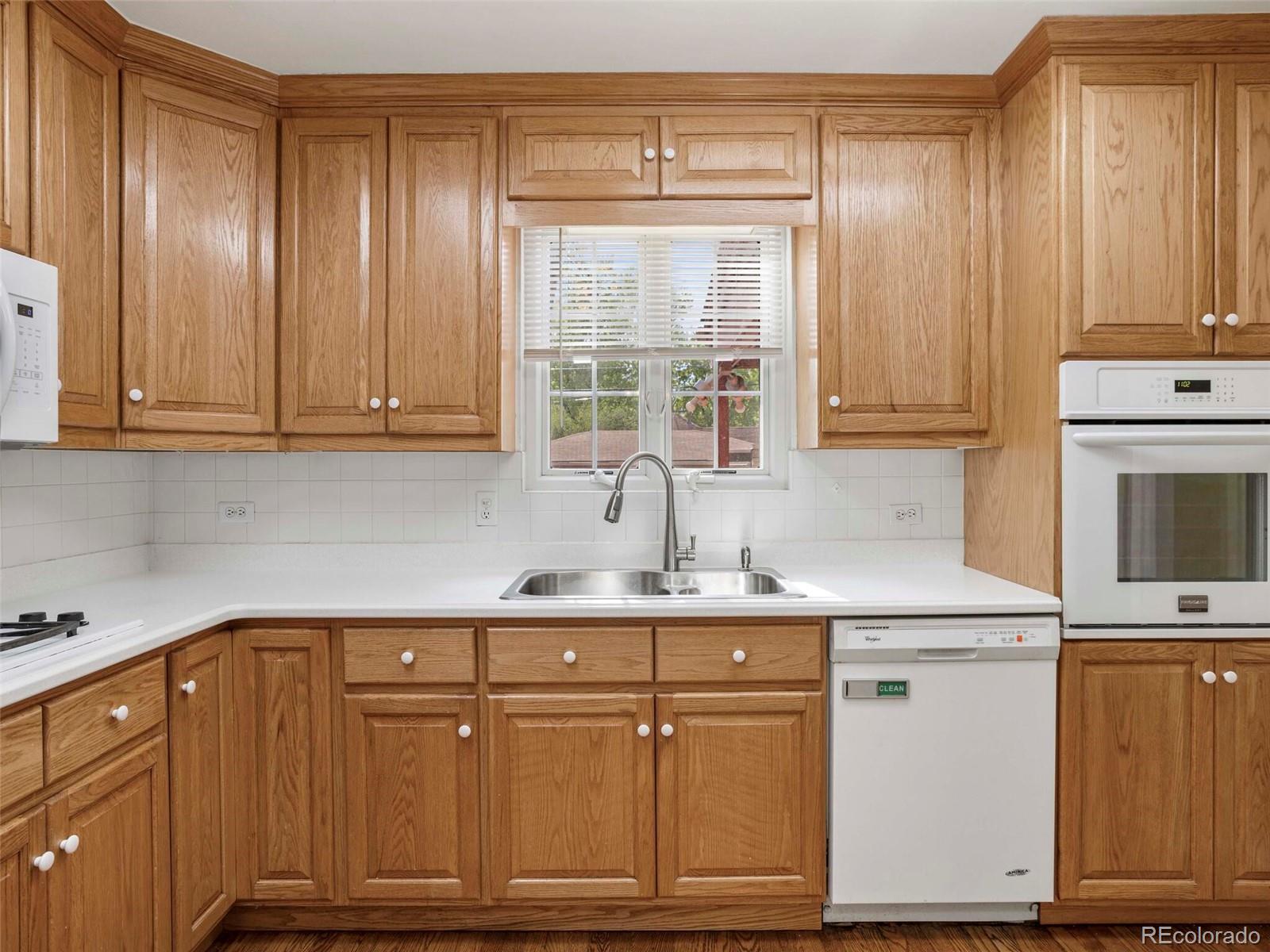 955 Niagara Street
