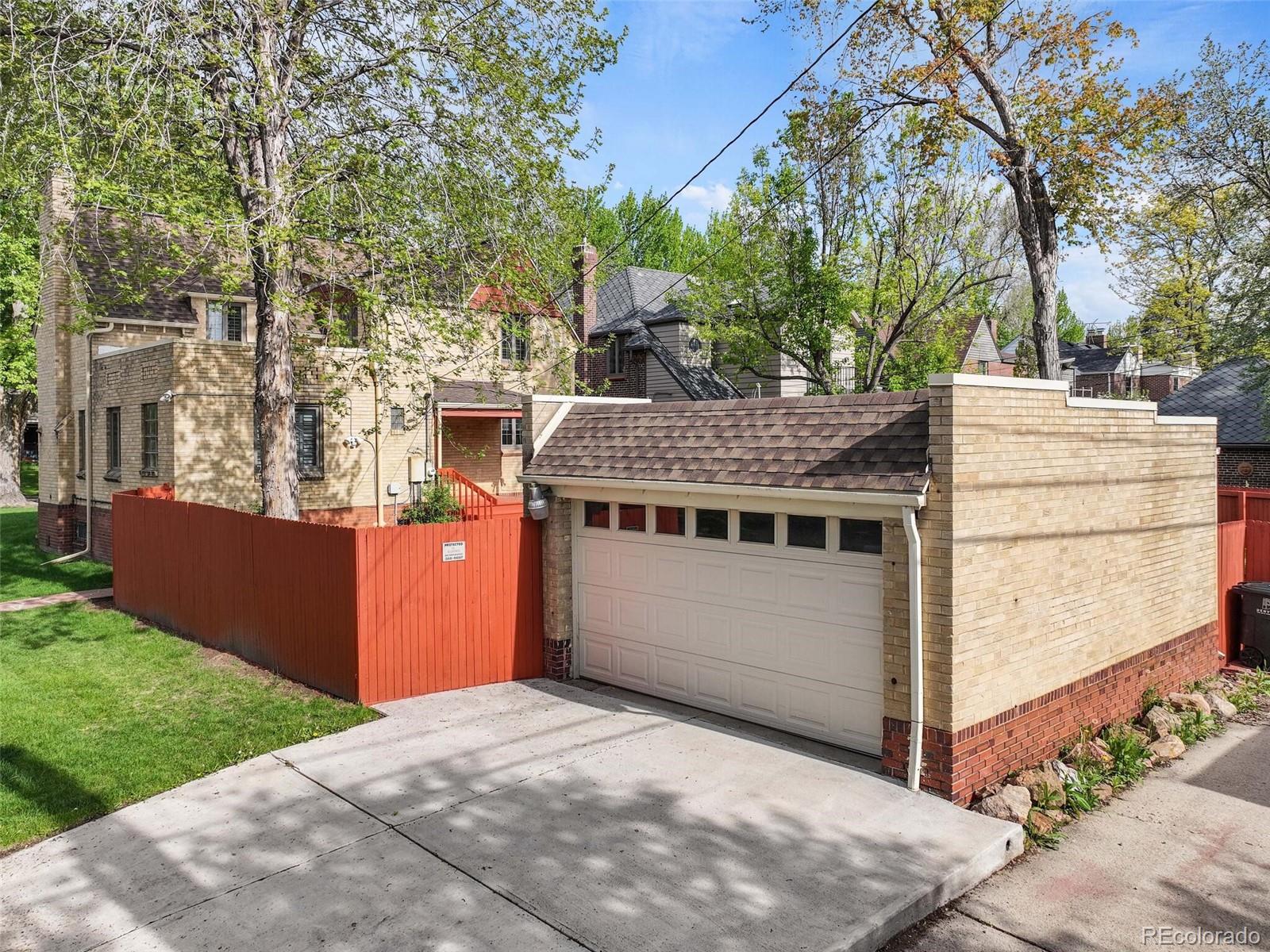 955 Niagara Street