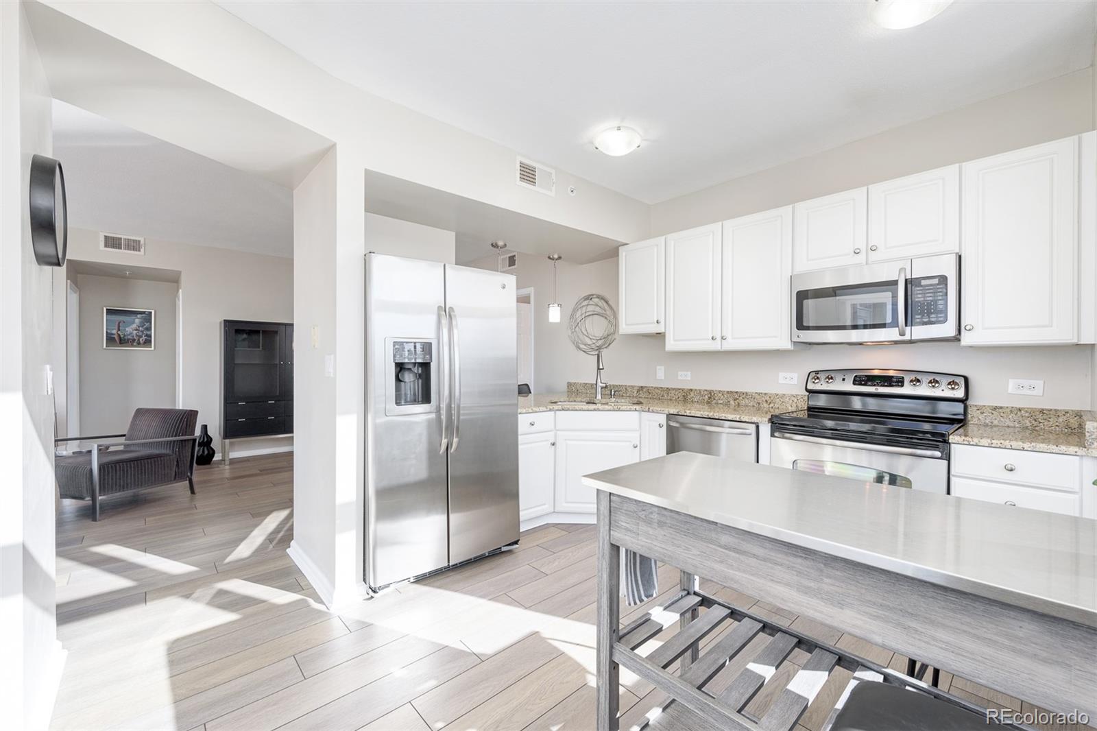 335 Detroit Street Unit: 402