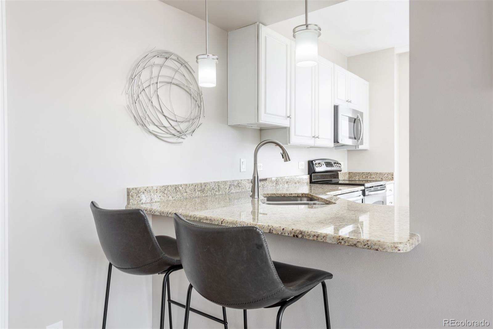 335 Detroit Street Unit: 402