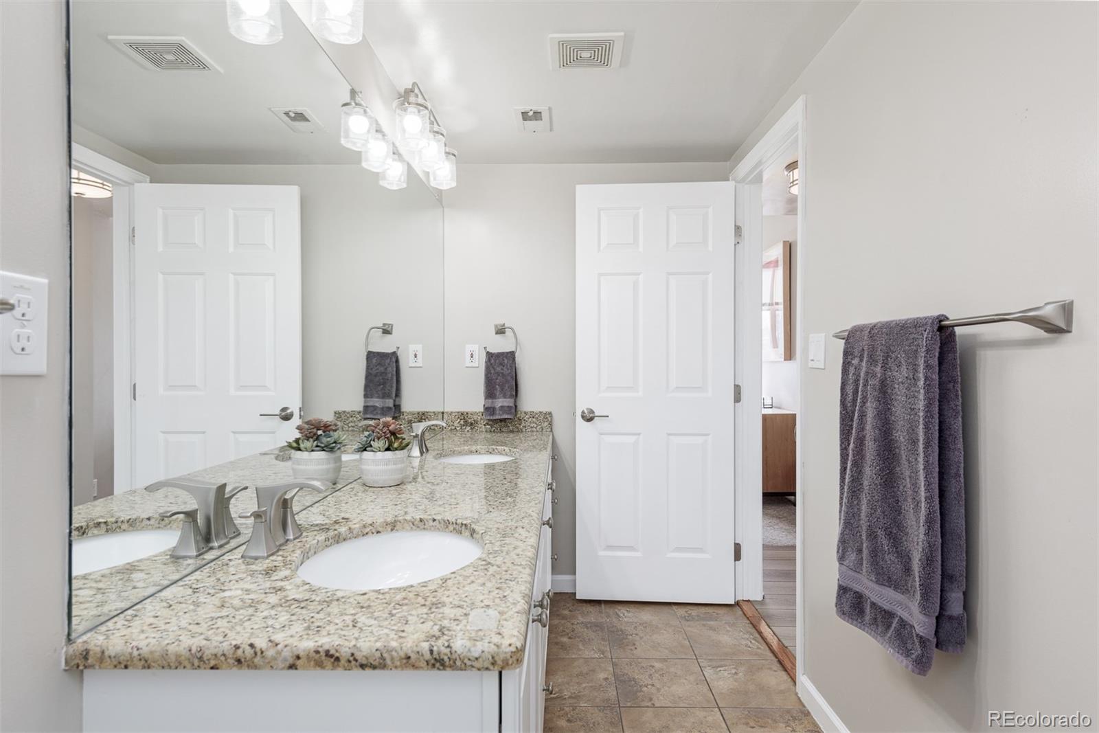 335 Detroit Street Unit: 402