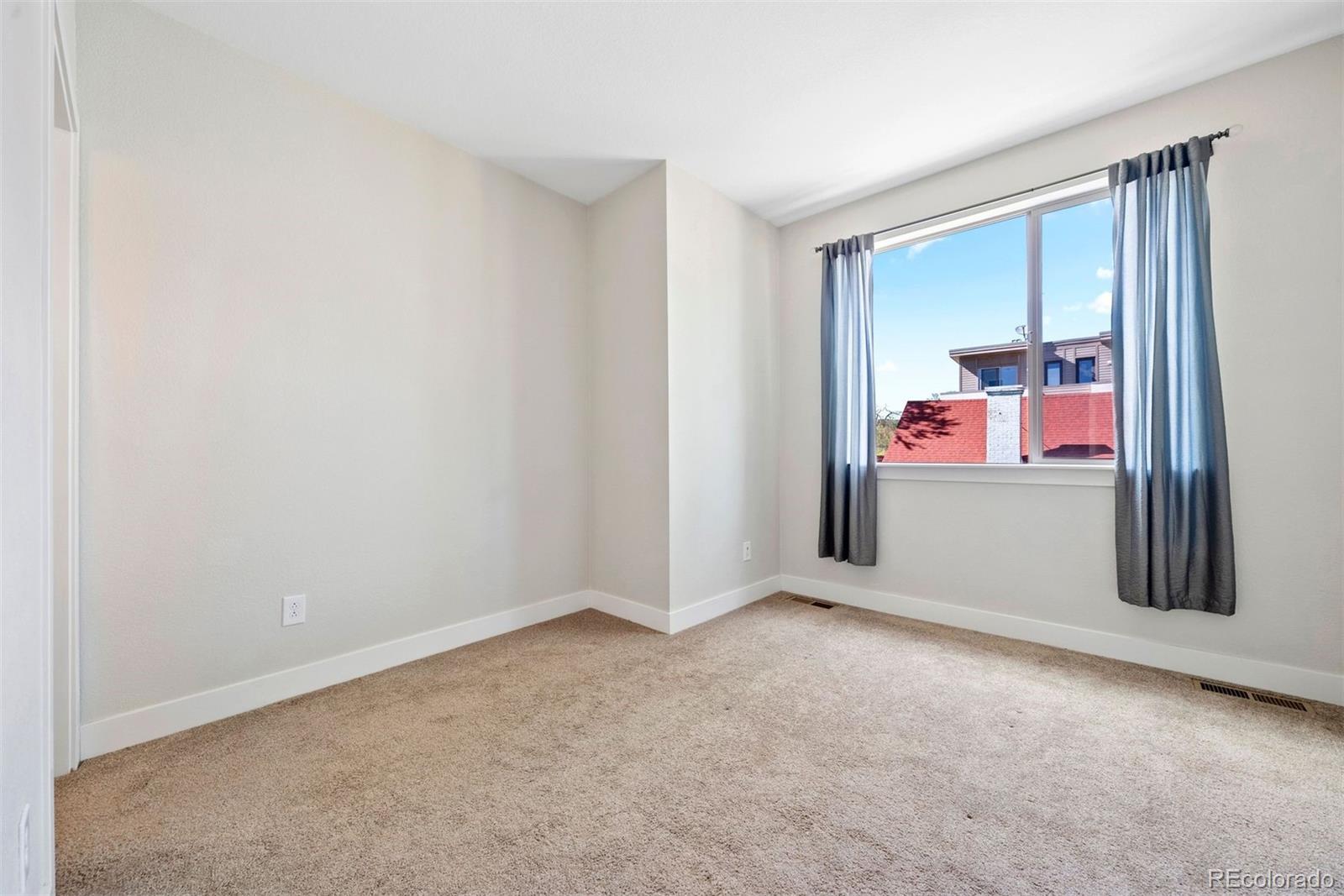2122 Decatur Street
