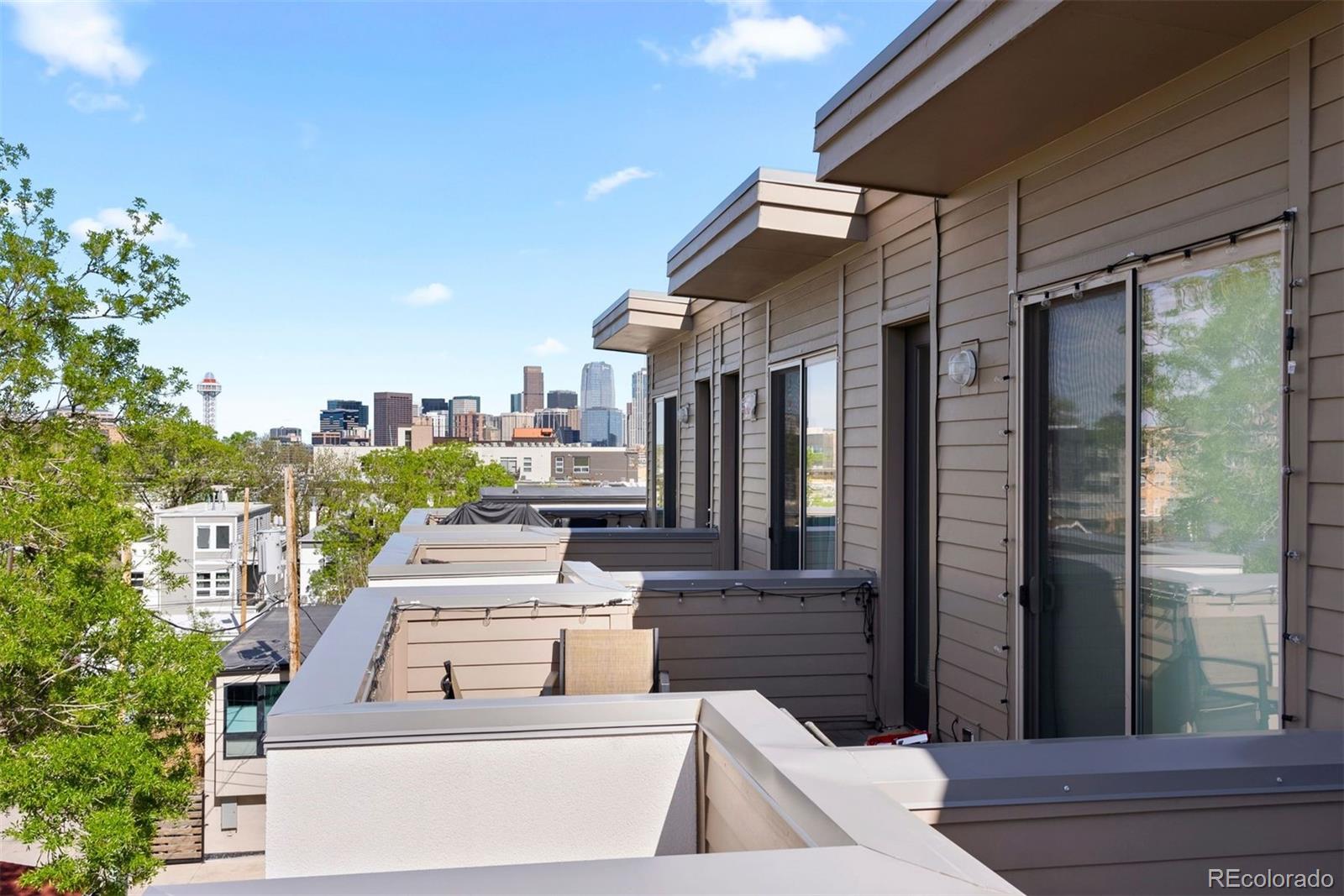 2122 Decatur Street