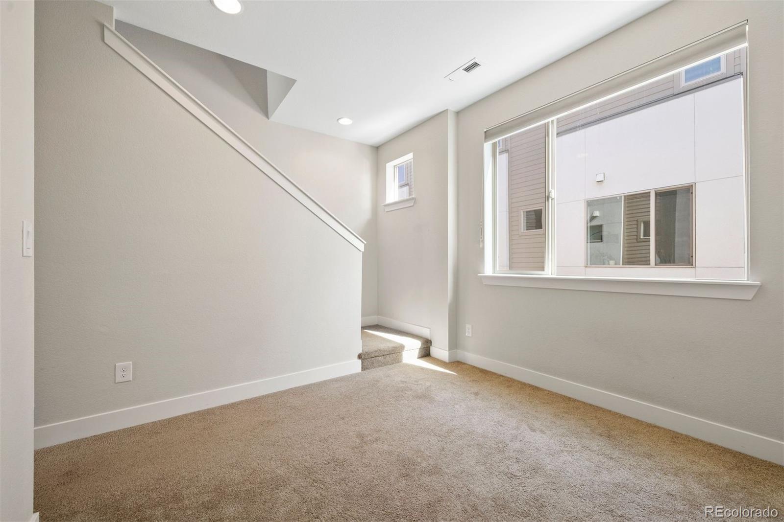 2122 Decatur Street