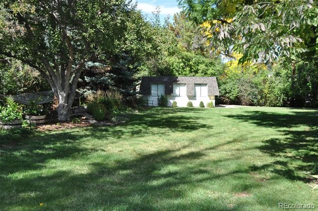 25 Brookside Drive