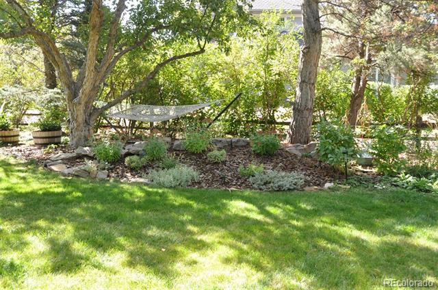 25 Brookside Drive