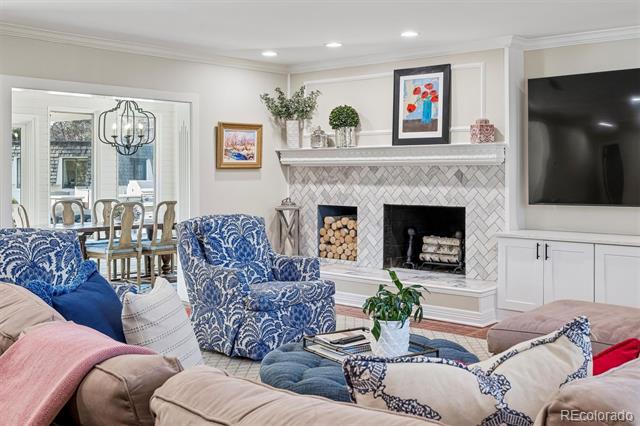25 Brookside Drive