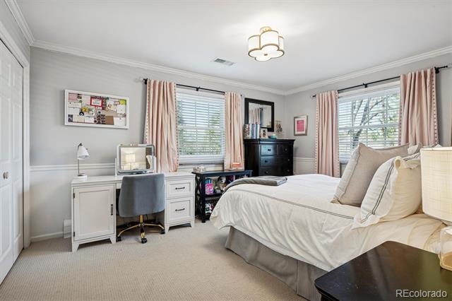 25 Brookside Drive