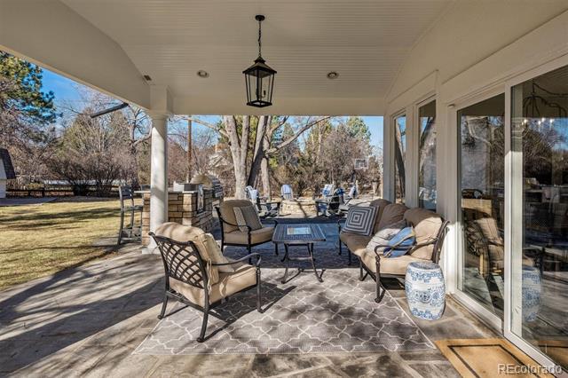 25 Brookside Drive