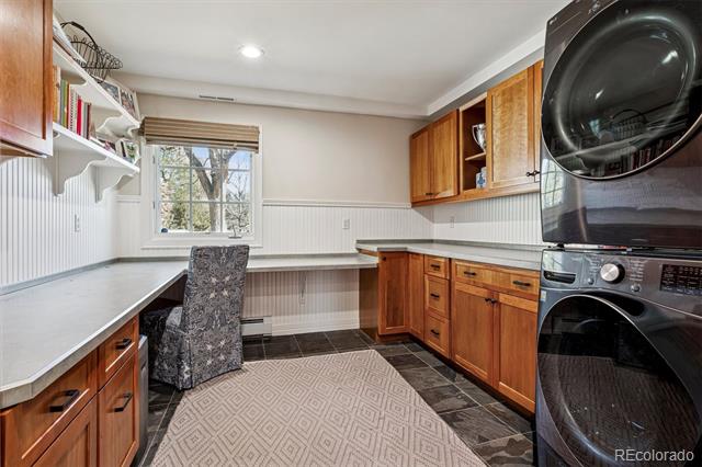 25 Brookside Drive