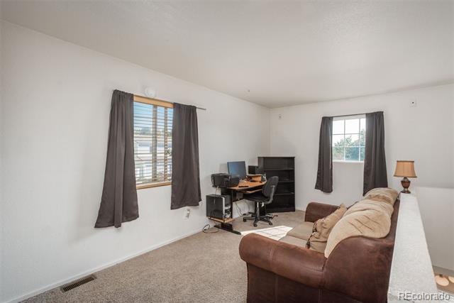 18673 E 43rd Place