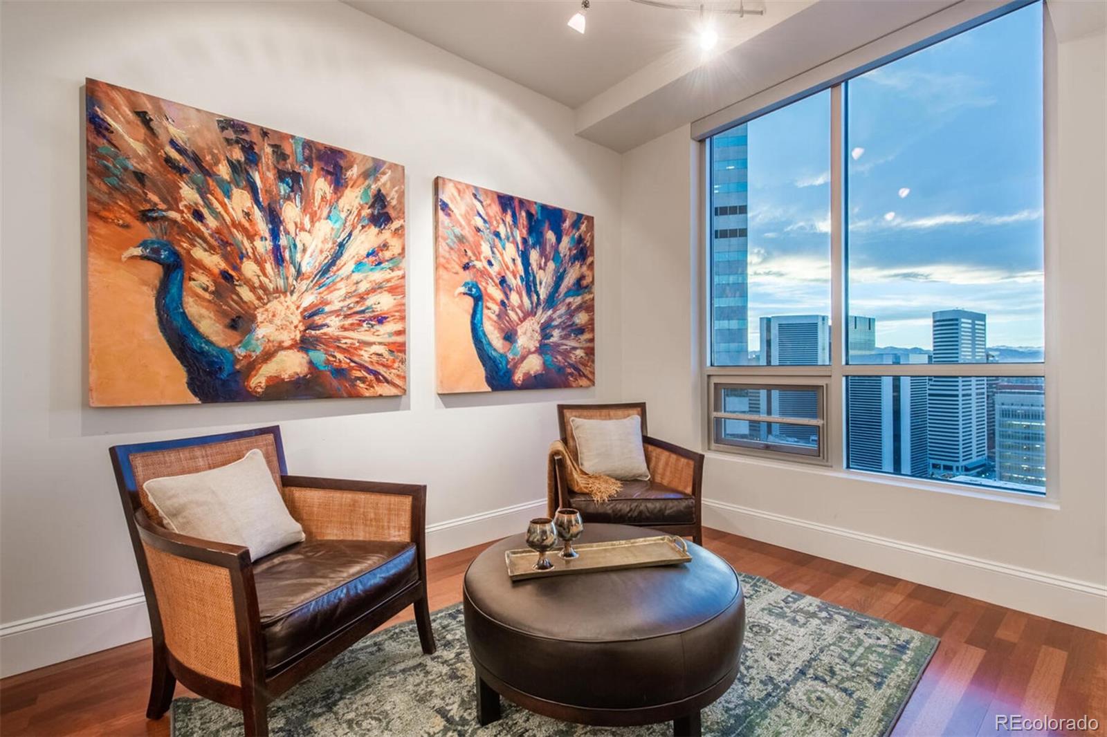2001 Lincoln Street Unit: 2521