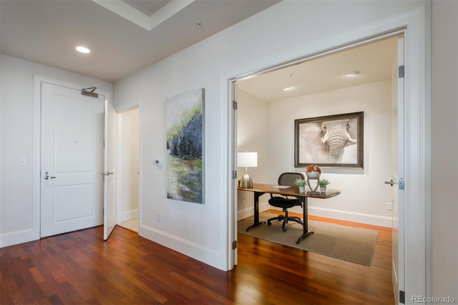 2001 Lincoln Street Unit: 2521
