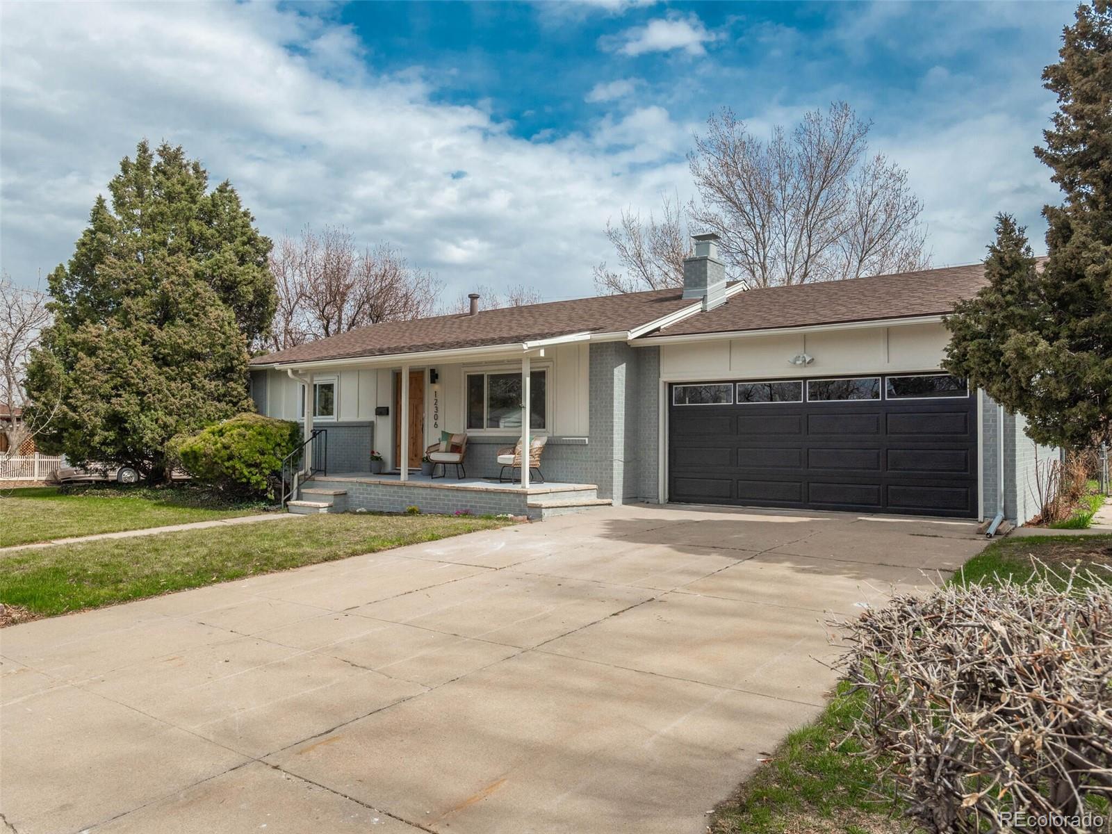 12306 W Texas Drive