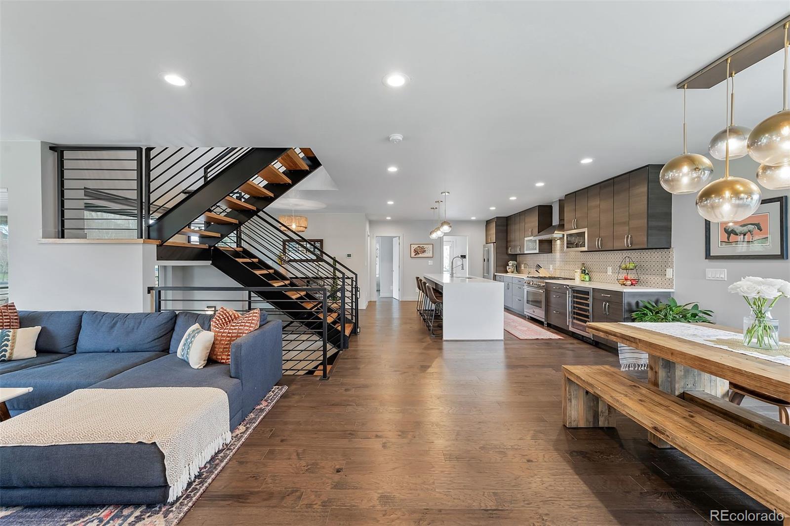2389 Jasmine Street