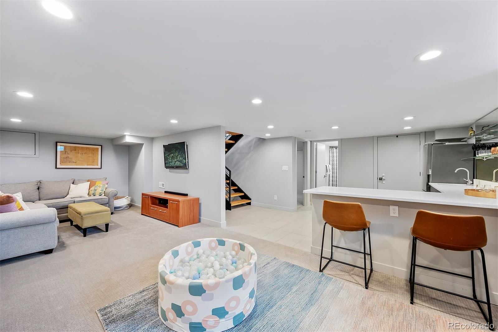 2389 Jasmine Street