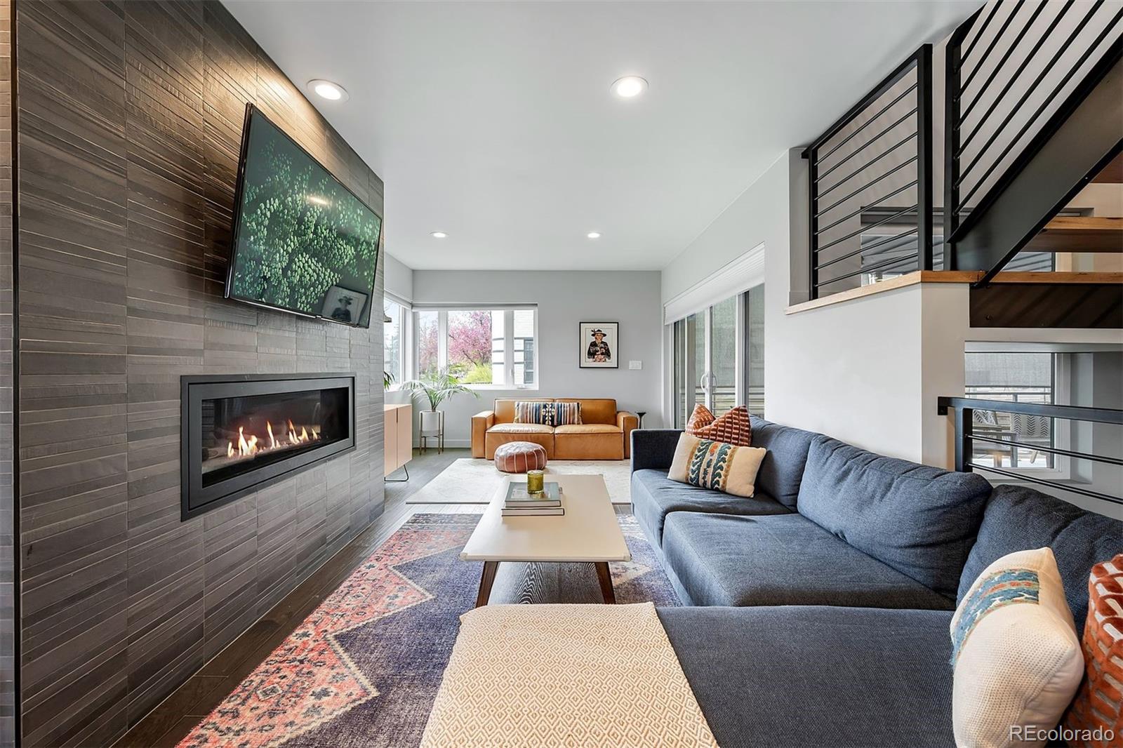 2389 Jasmine Street