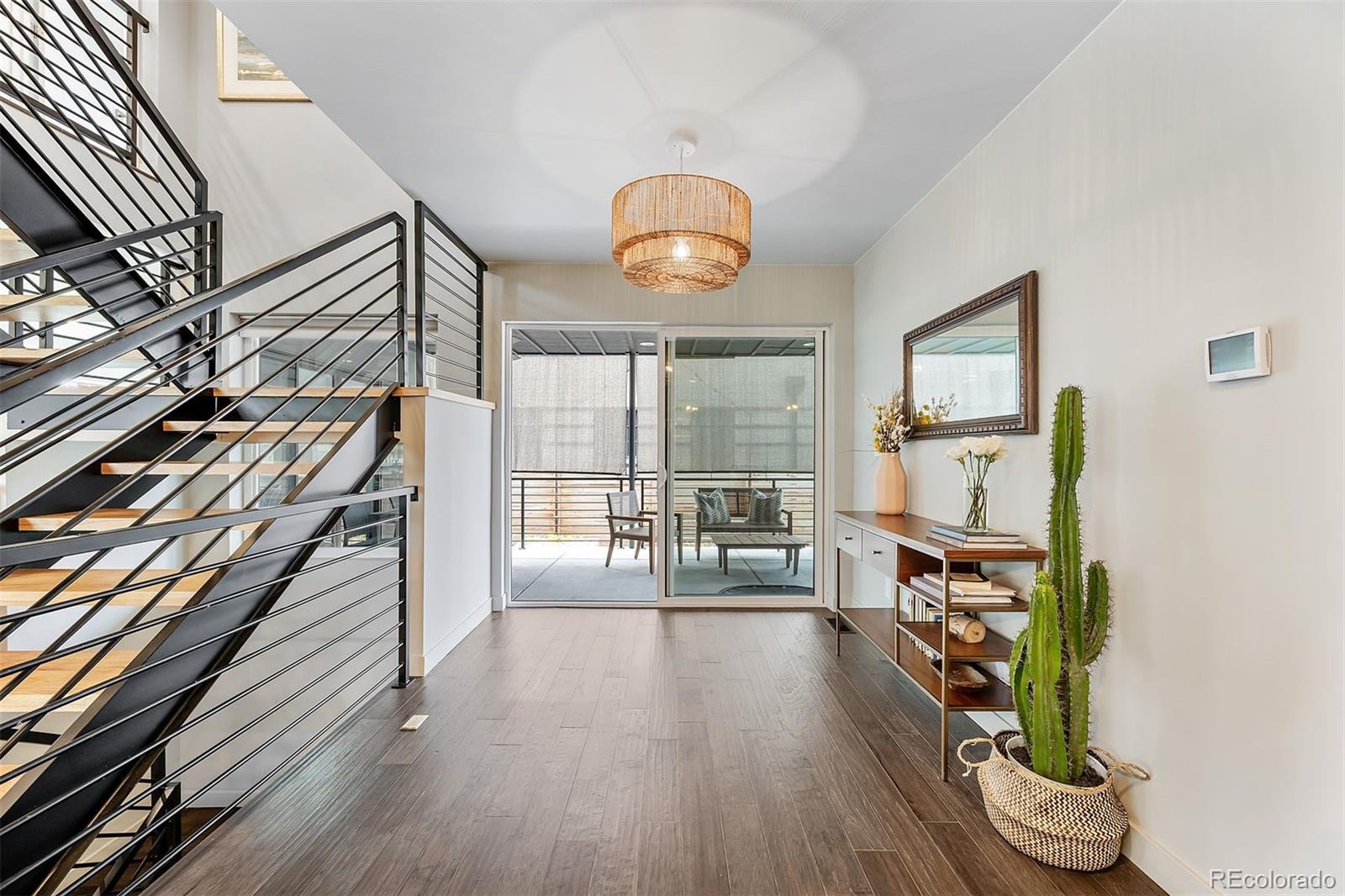 2389 Jasmine Street