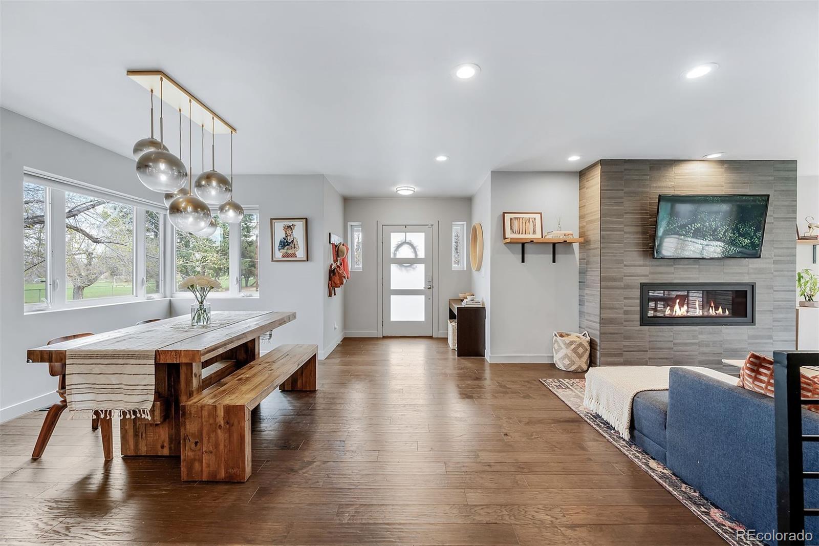 2389 Jasmine Street