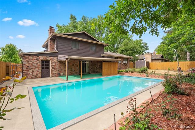 9043 W Warren Drive