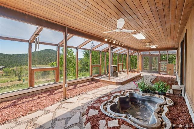15690 Cochise Trail