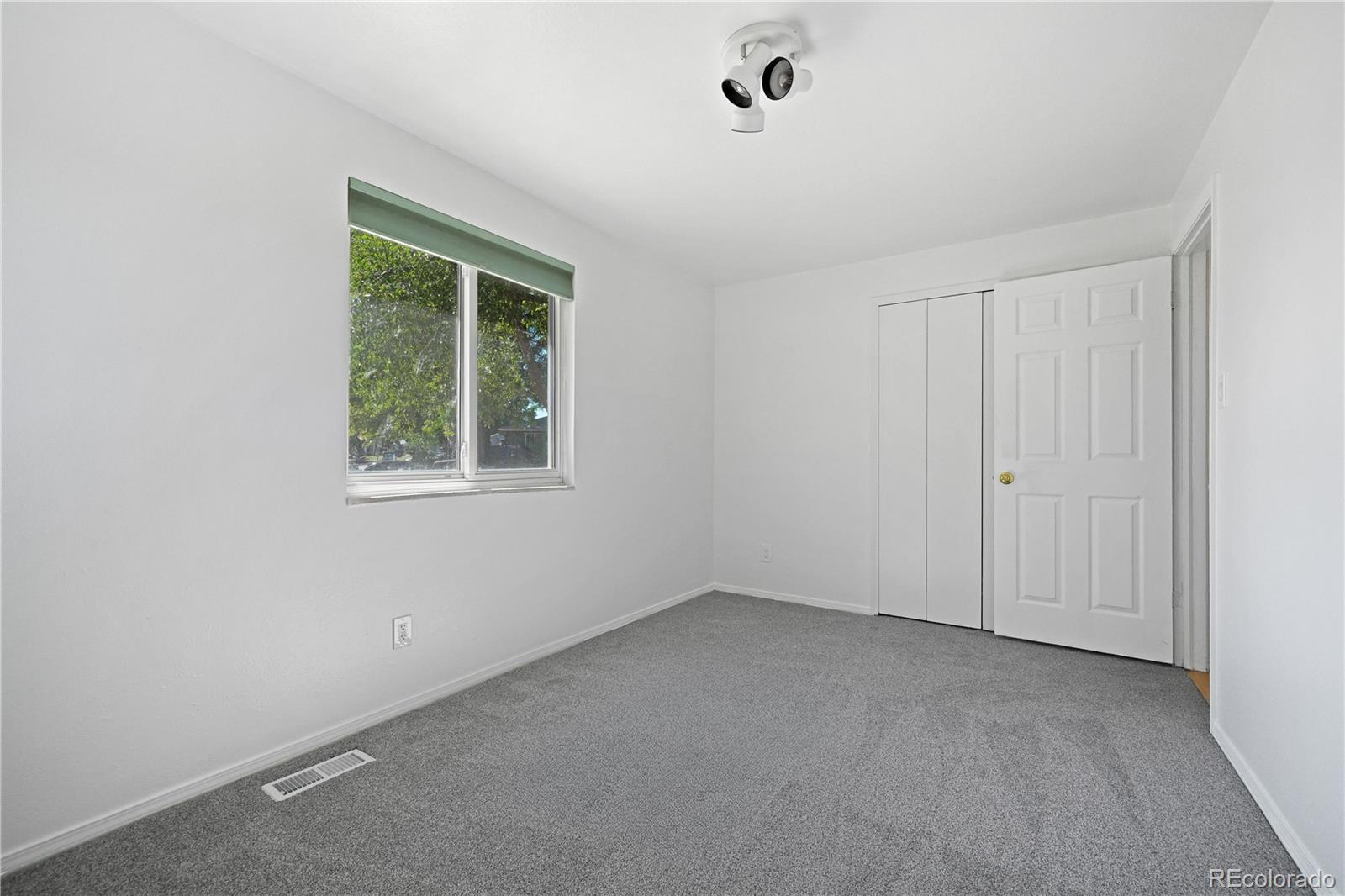 1507 S Field Court