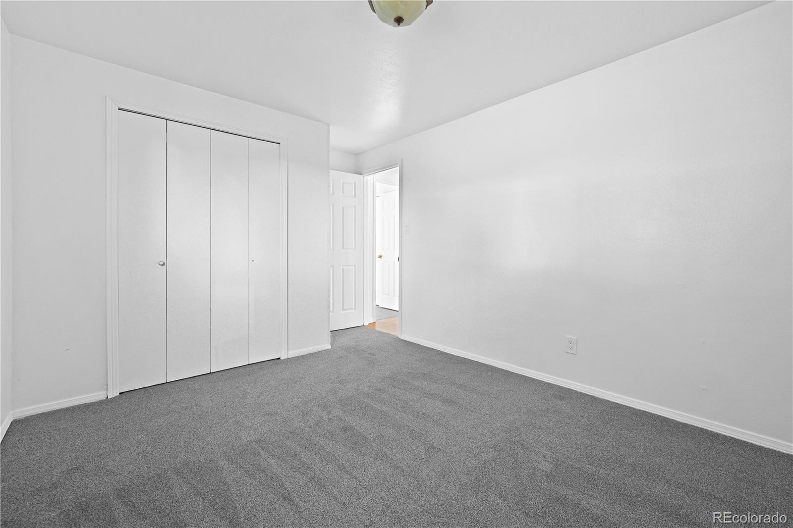 1507 S Field Court
