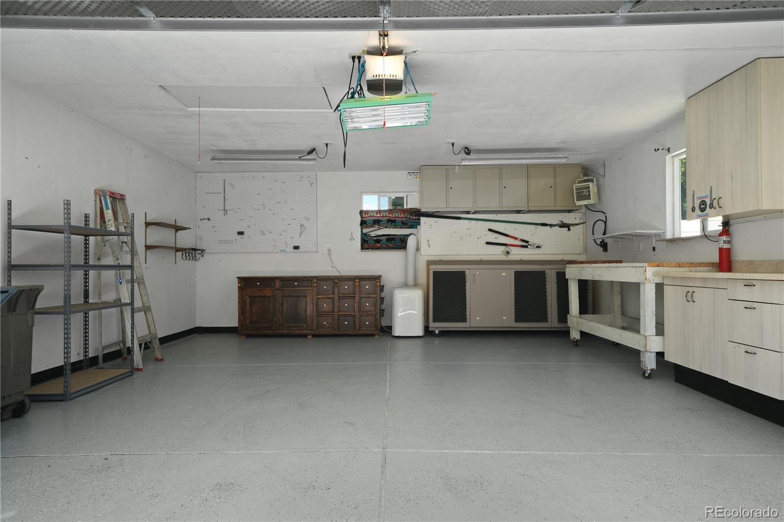 1507 S Field Court