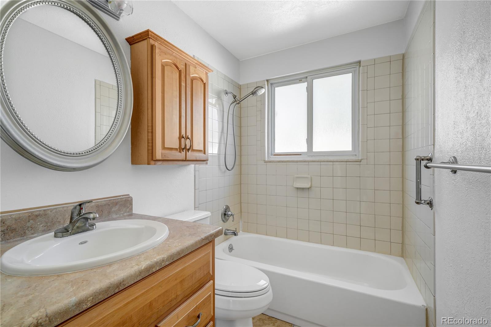 1507 S Field Court