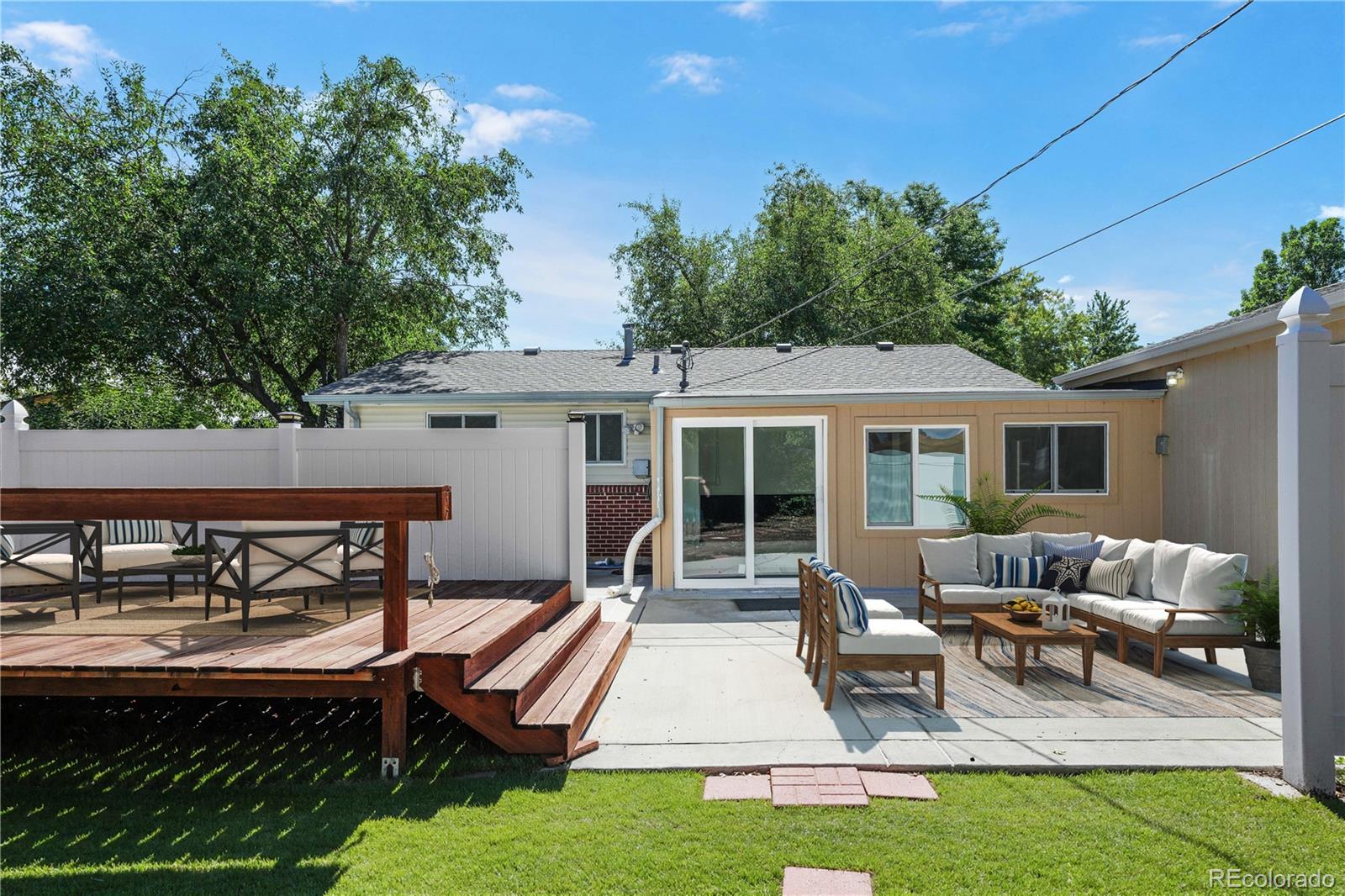 1507 S Field Court
