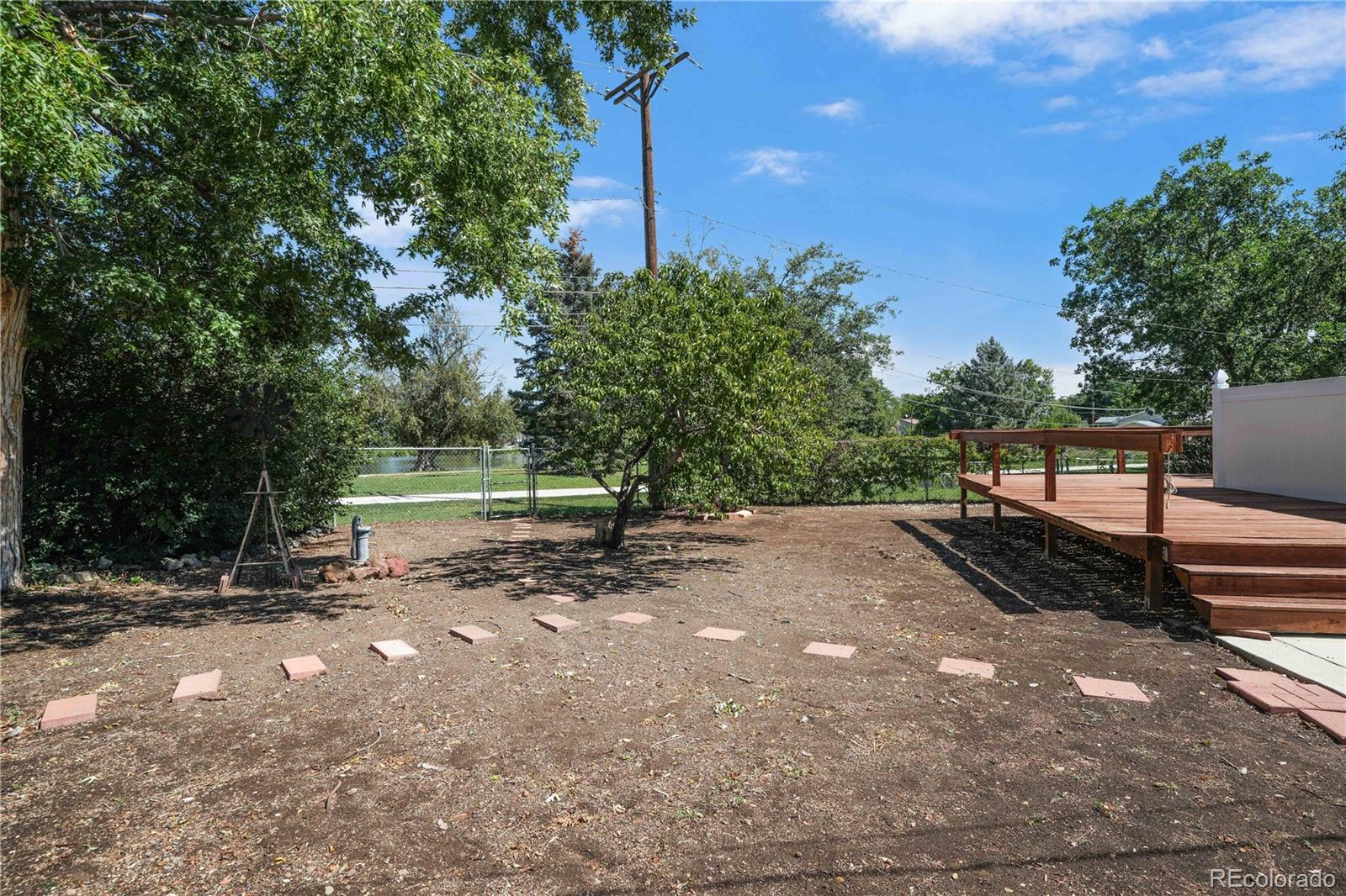 1507 S Field Court