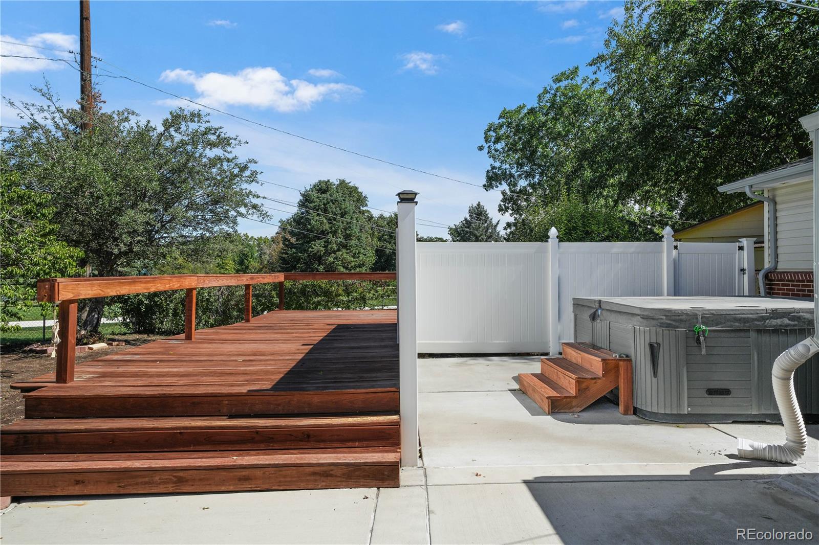 1507 S Field Court